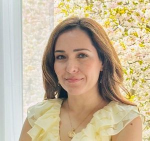West Chester PA Dentist Mira Della Croce, DMD, FAGD